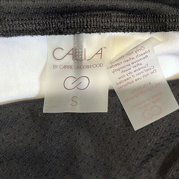 Calia patterned mid rise cropped leggings - Picture 3 of 5